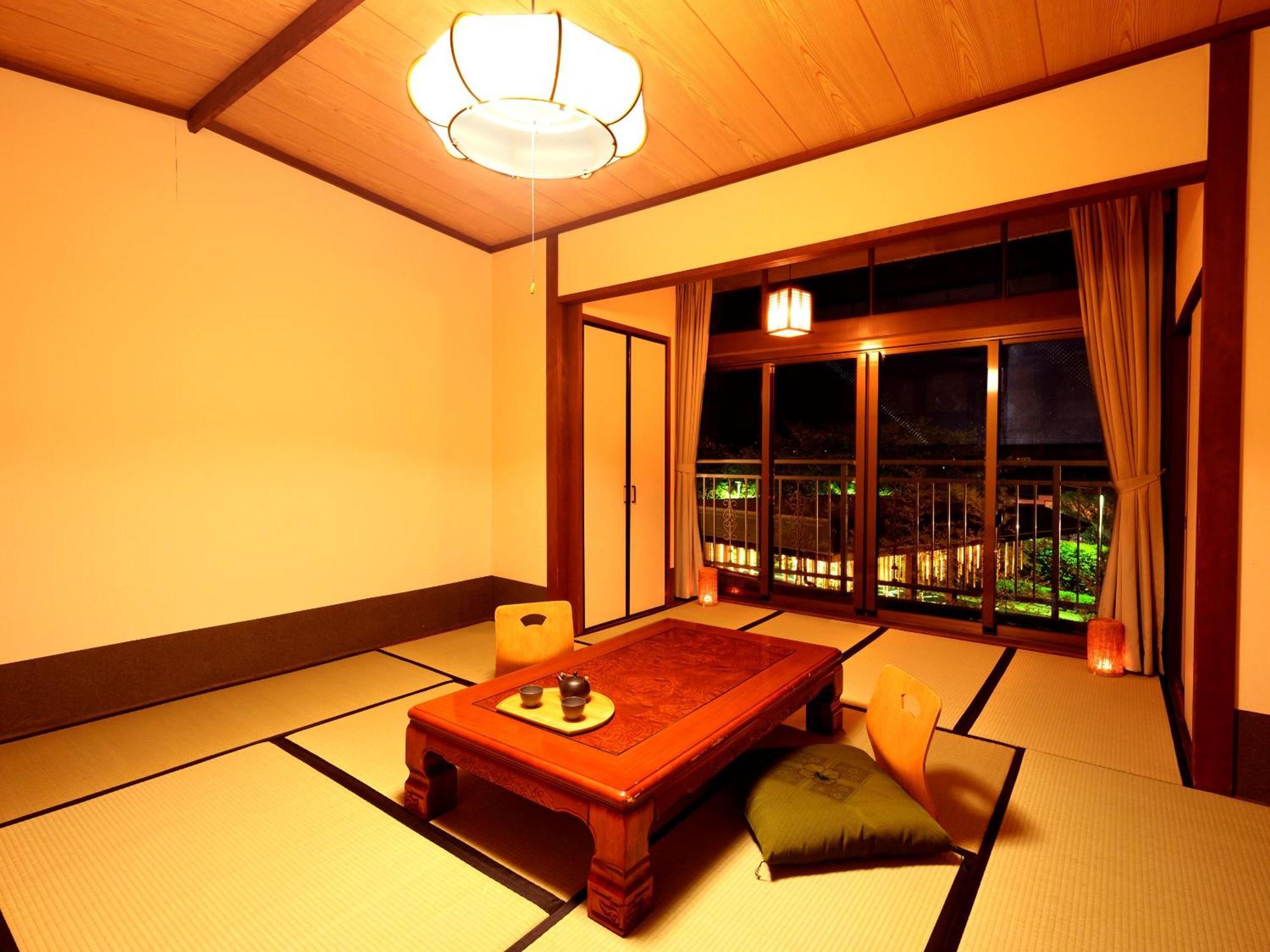 Ooedo Onsen Monogatari Premium Hotel Fugetsu بيبّ الغرفة الصورة