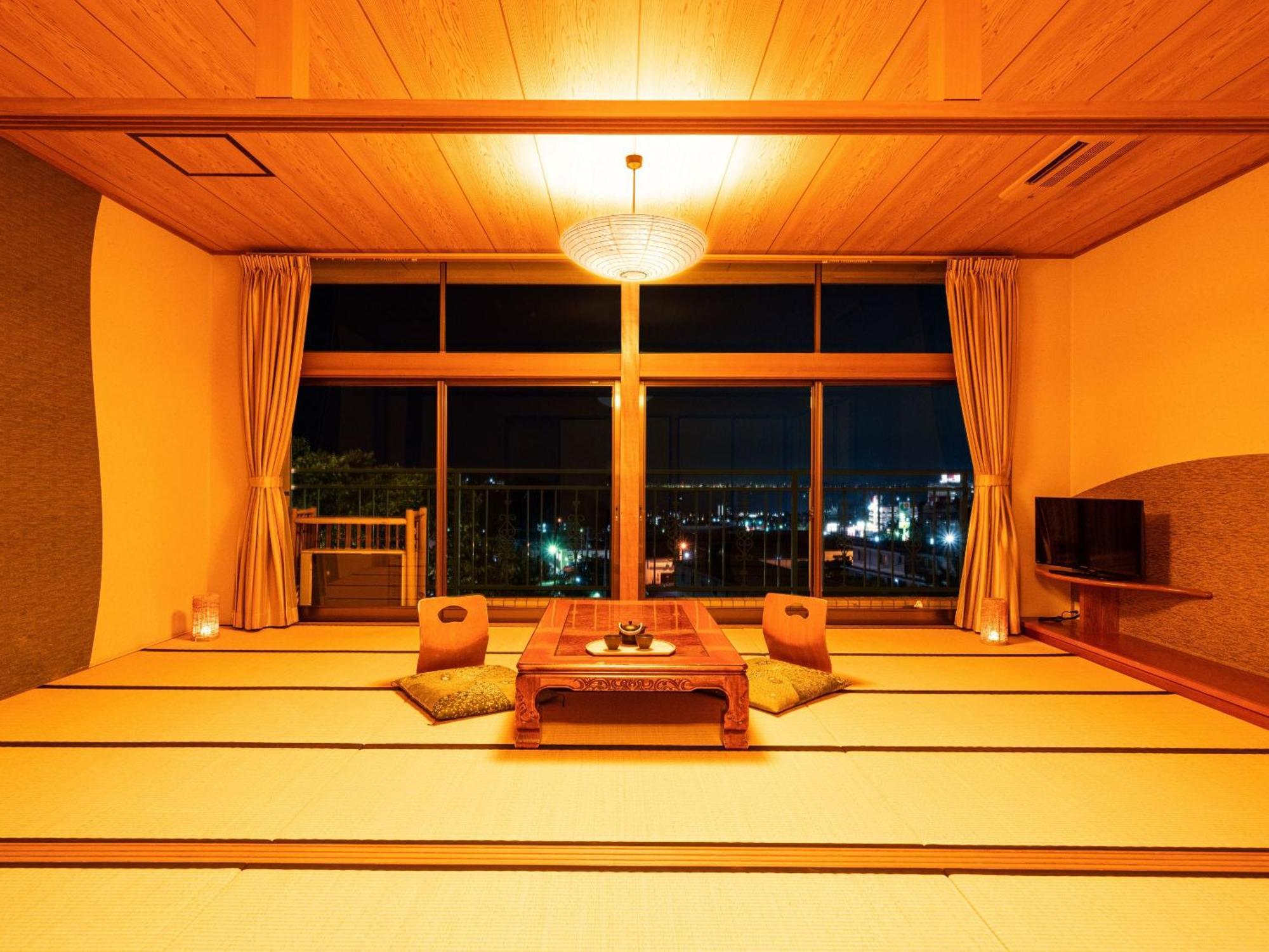Ooedo Onsen Monogatari Premium Hotel Fugetsu بيبّ الغرفة الصورة
